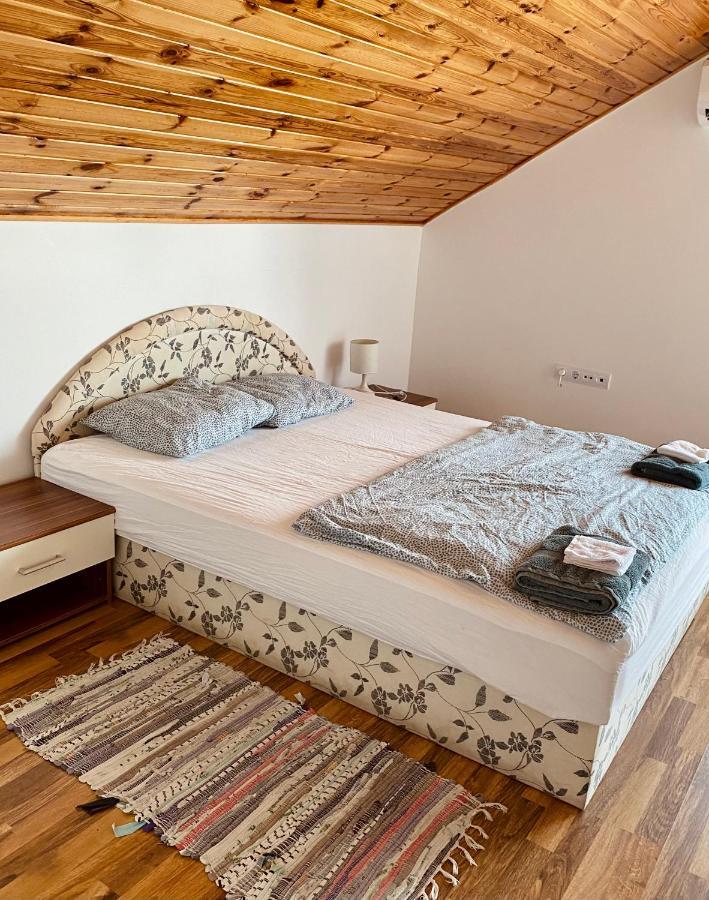 Viztuekoer Apartman Tihany Exteriör bild